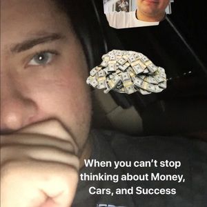 Meet your Posher, Devin